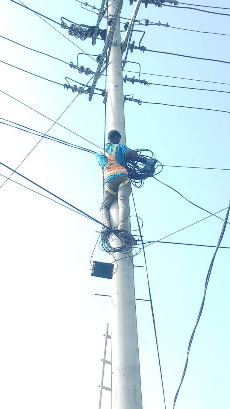 DTW 216 Nearby Road Fiber Optic Cable Maintenance