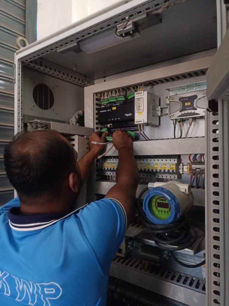 DTW-102 Scada Pack Install